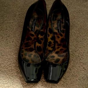 Black patent size 37. Dolce and gabanna. Pumps.  Gently worn